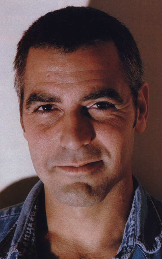 george_clooney011.jpg